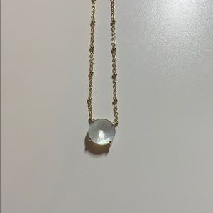 Kendra Scott necklace